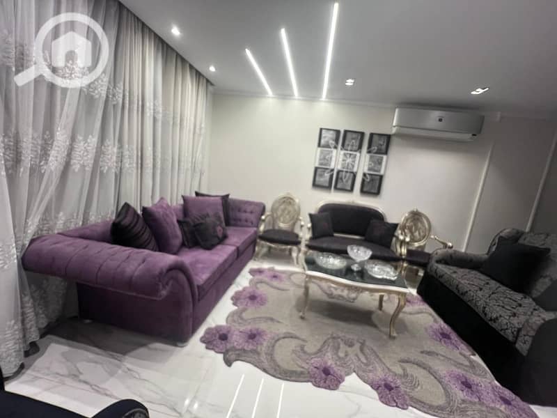 12 b9ebc73c-4681-46df-9c11-80d8c8bcb597. jpg