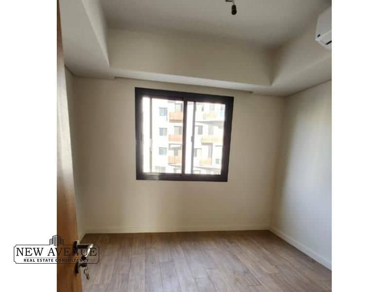 5 WhatsApp Image 2024-10-22 at 12.18. 20 PM. jpg