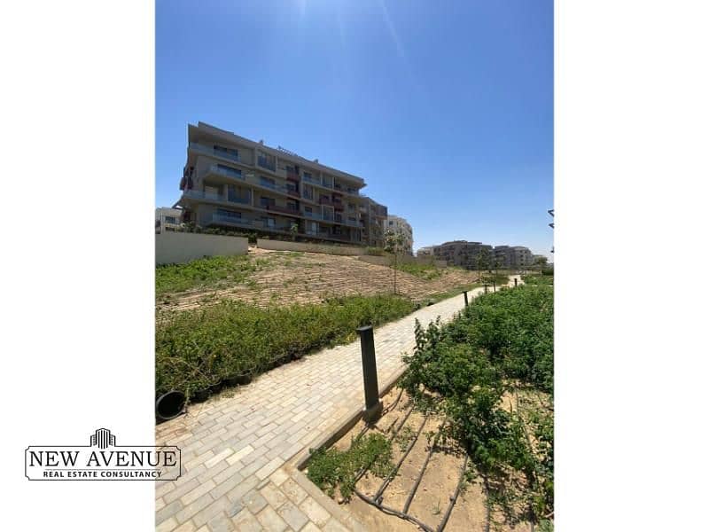 10 WhatsApp Image 2024-10-22 at 12.18. 18 PM. jpg