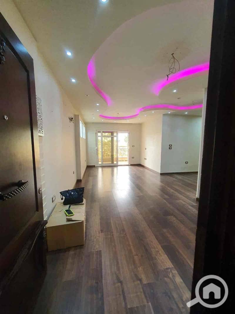 4 e4c7344c-0534-4047-9c40-752a5fb13469. jpg