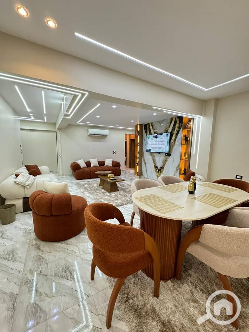 3 WhatsApp Image 2025-12-09 at 11.53. 43 AM (1). jpeg