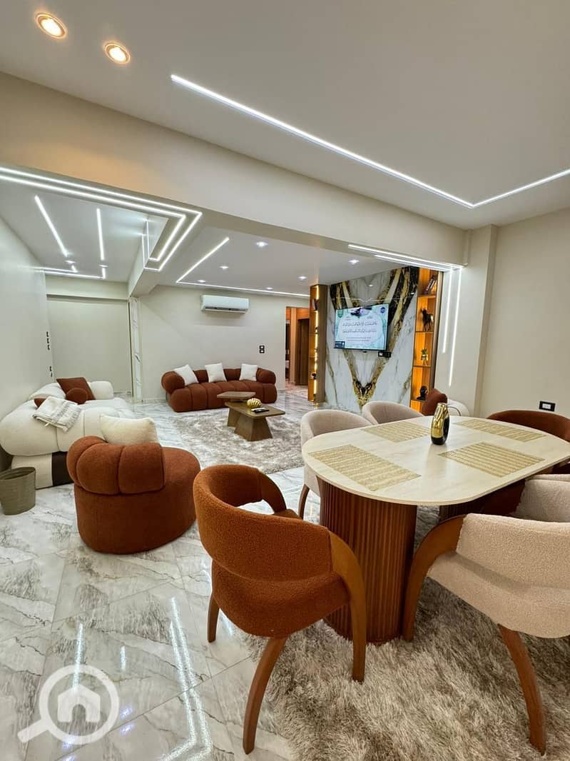 7 WhatsApp Image 2025-12-09 at 11.53. 43 AM. jpeg