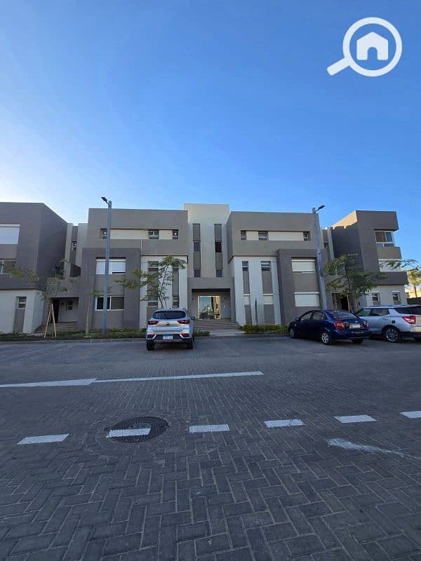 3 51295539-e5b0-4bdb-869a-acc6f112227c. jfif. jpg