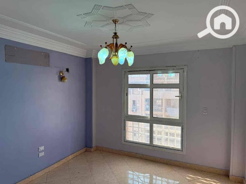 2 82ff588d-8bf8-4d2c-9697-32c2b7bb45af. jpg