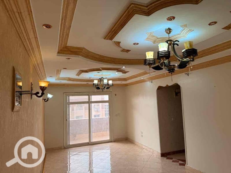 4 1eb7c191-e845-41e3-afb5-04b27a1e5b4e. jpg