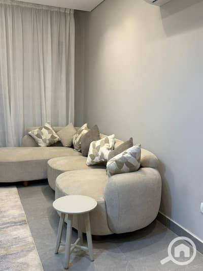 فلیٹ 1 غرفة نوم للايجار في الشيخ زايد، الجيزة - 983d3c76-5847-4fcc-a507-879bde84ddf1. jpg