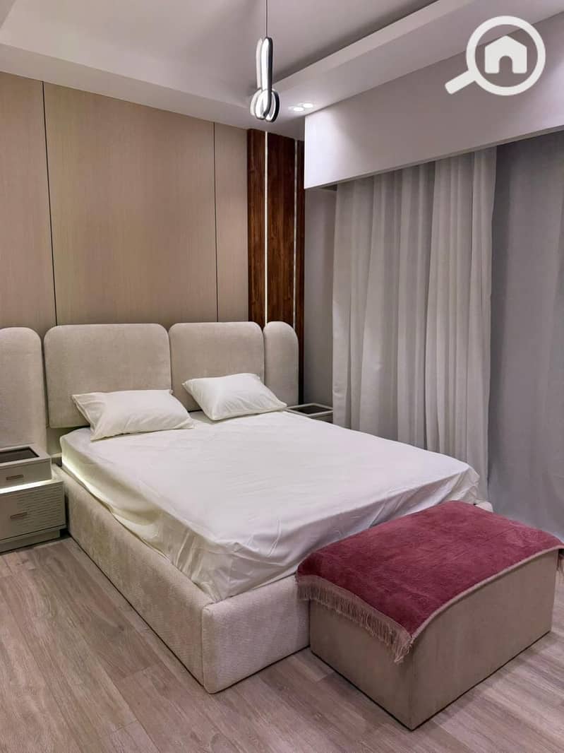 3 66f03e4c-ed55-4950-ba8d-de0cad3e5d13. jpg