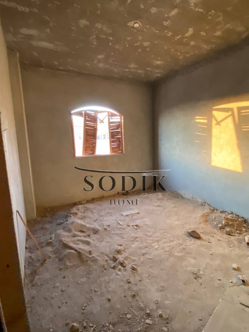 6 97ee1fdf-74a9-4b3f-b90a-5021ac75ef3c. jpg