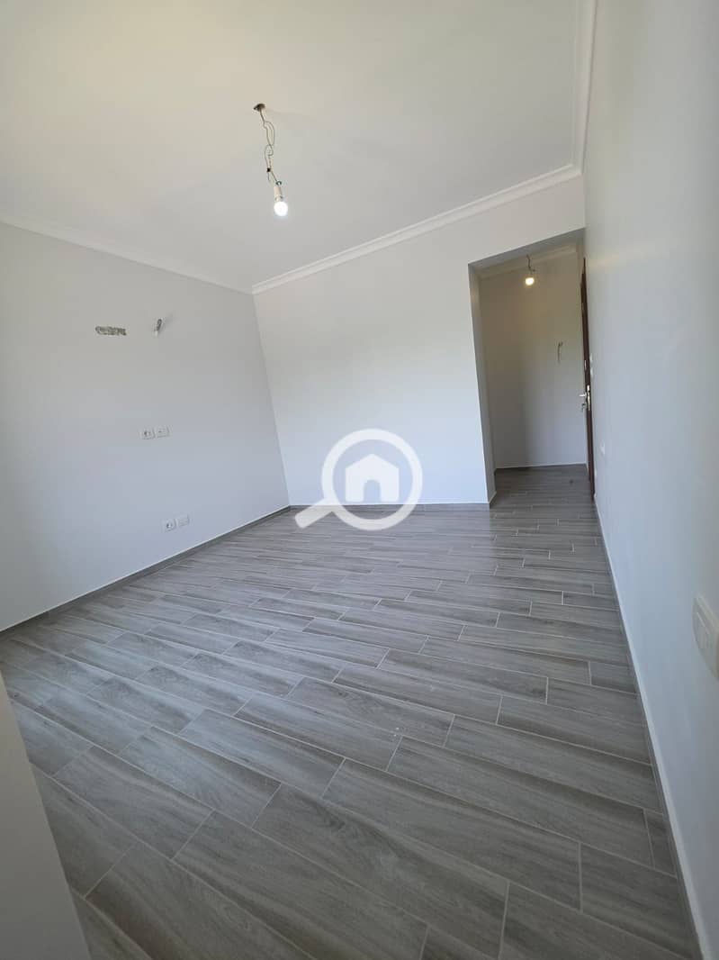 4 1fd7d40a-6a84-4be7-835e-59bbe3709f3e. jpg