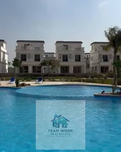 تاون هاوس 4 غرف نوم للبيع في 6 أكتوبر، الجيزة - 758a43d8-7d7a-4b6b-8d05-a739980ce1b6. jpg