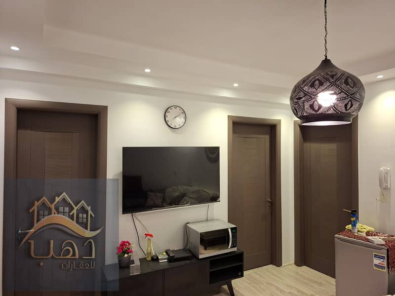 11 0141990c-1ab2-477c-8a2f-d9e9f33839fe. jpg