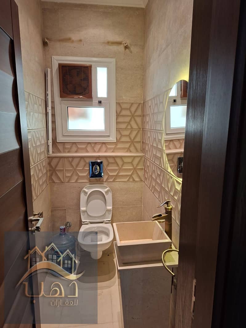 15 0e393405-88fb-4f11-a41c-04149e8e7753. jpg