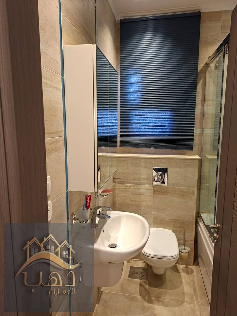 21 2fffc39a-4f38-4a16-9c96-cbf05e969947. jpg