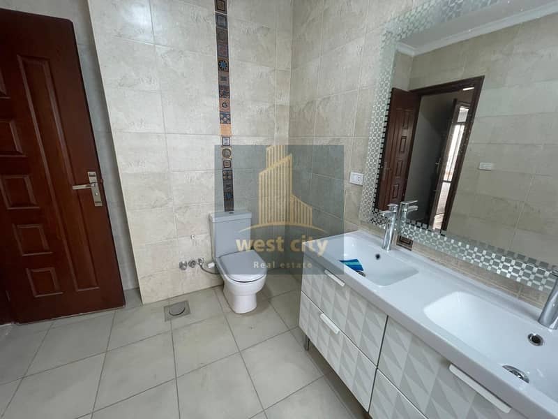 6 IMG-20251229-WA0036. jpg