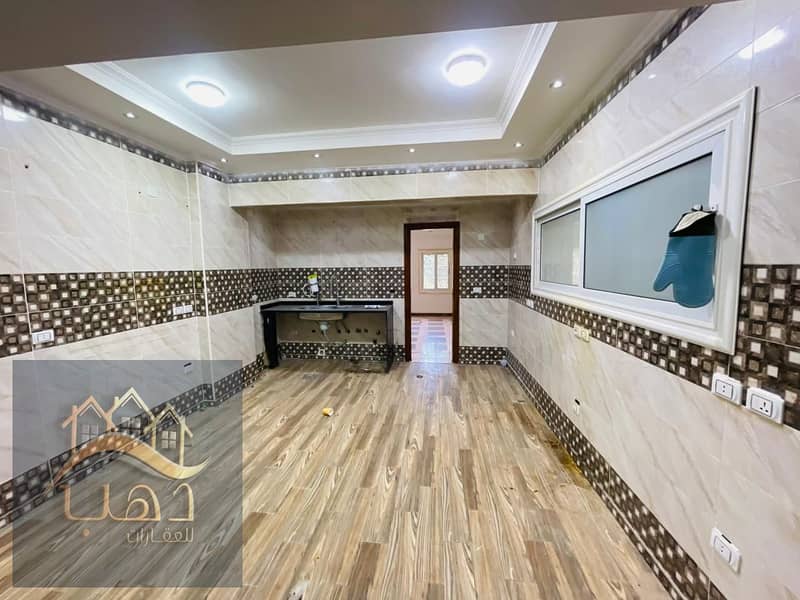 11 06419f6a-fa49-46bb-bd47-037fe067cee7. jpg