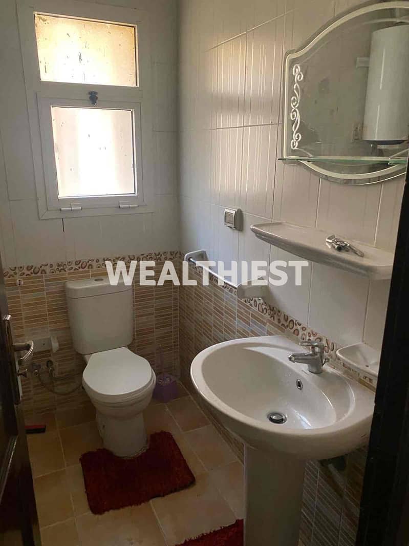 7 5f26a1cf-8f1f-4d7c-a85f-e01ec4ff6a5d. jpg