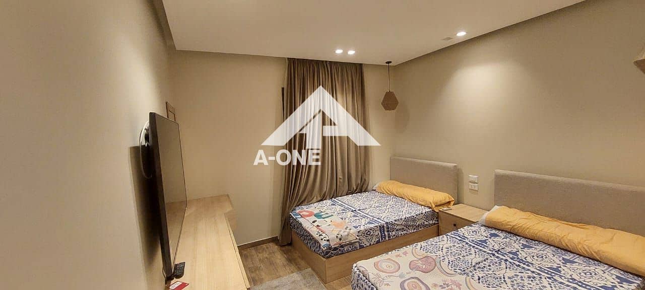 3 3fb168fc-4b69-4a56-bada-efca06bd42fd. jpg