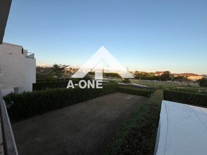 3 26d2ba0f-d2e0-465c-b1e5-ab91e9a3cddf. jpg