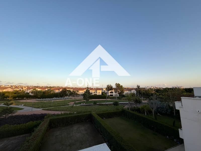 8 c887a1b1-b119-46e5-8cbb-1a197f40e2ec. jpg