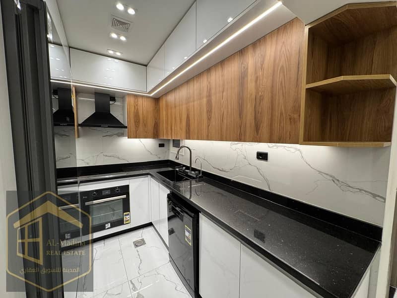 9 WhatsApp Image 2025-12-29 at 11.53. 14 (2). jpeg