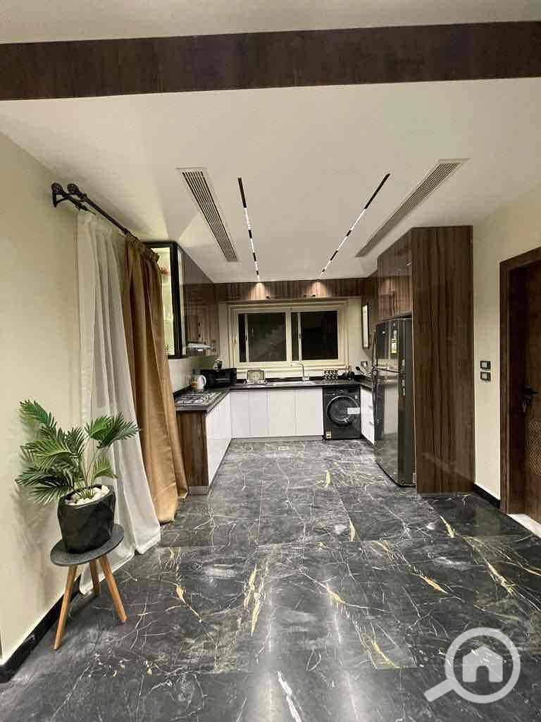 10 437264e8-d5e6-4d60-8ad6-497d9ff7bb03. jpg