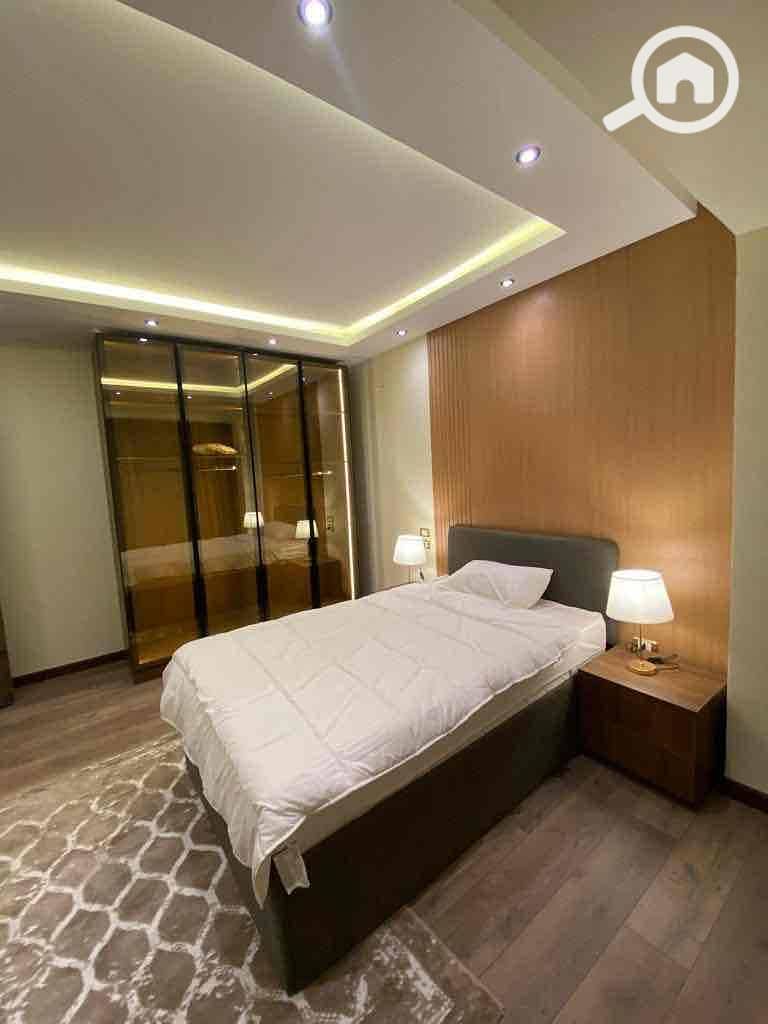 17 19a2c47d-9fa4-4272-a91a-176db41ad76f. jpg