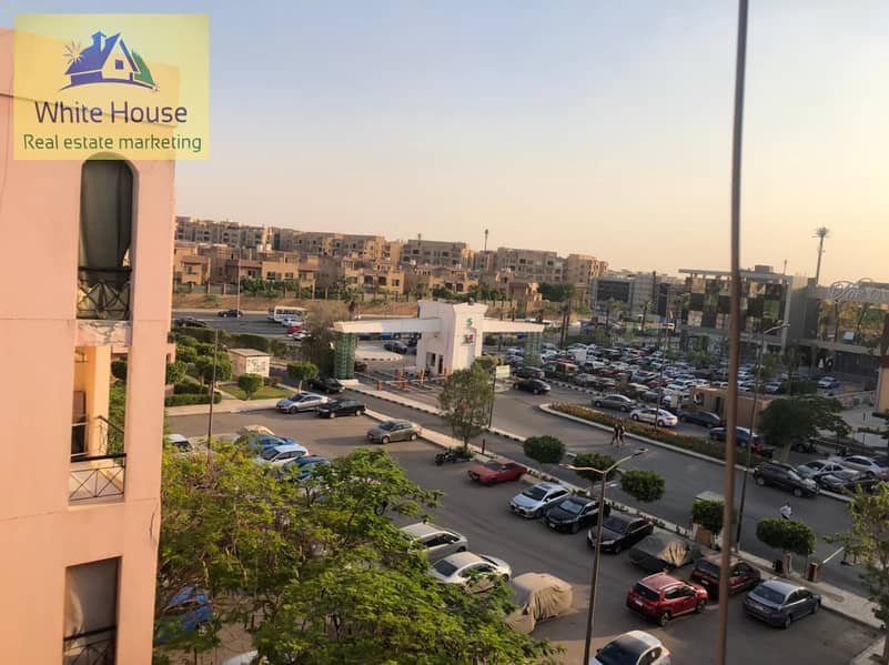 4 396b8f4a-3056-4faf-a0da-565ef55b8193. jpeg