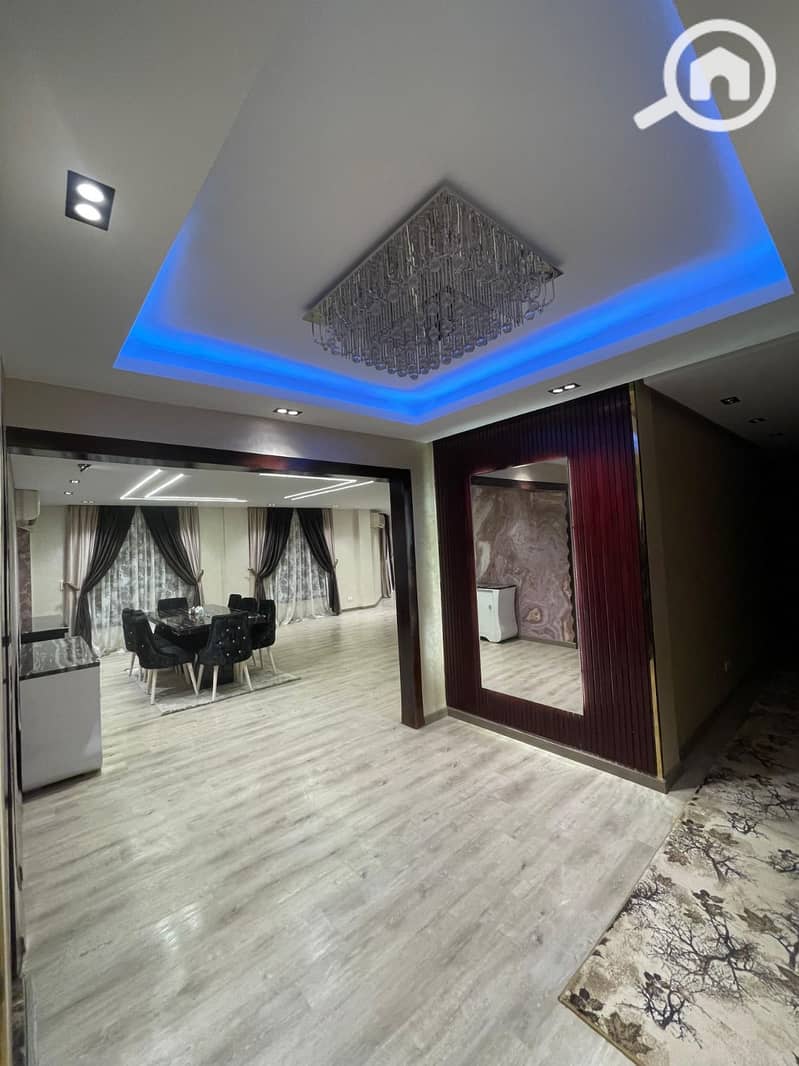 4 436c4198-8c84-4b21-a7c8-de00c1200ef5. jpeg