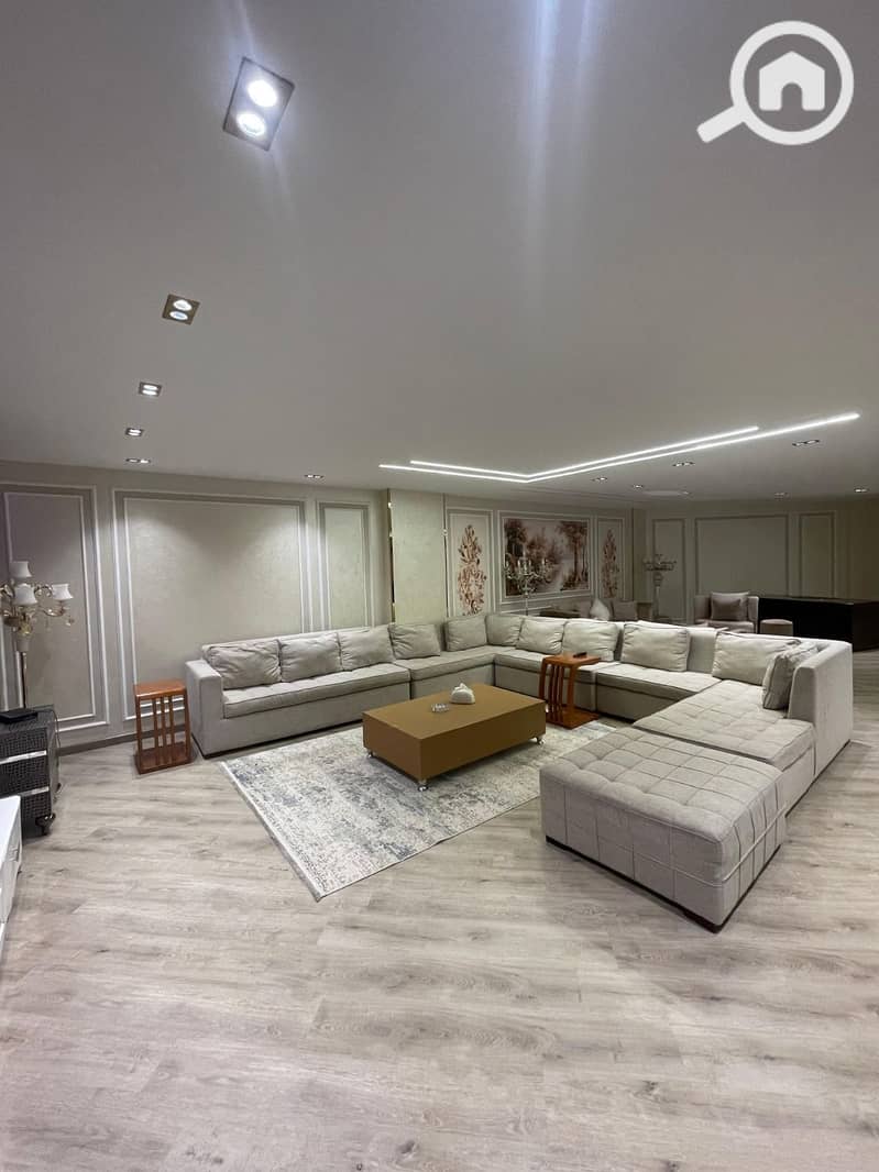 9 d963a14a-c8cd-442c-bb9f-041bfac1484f. jpeg