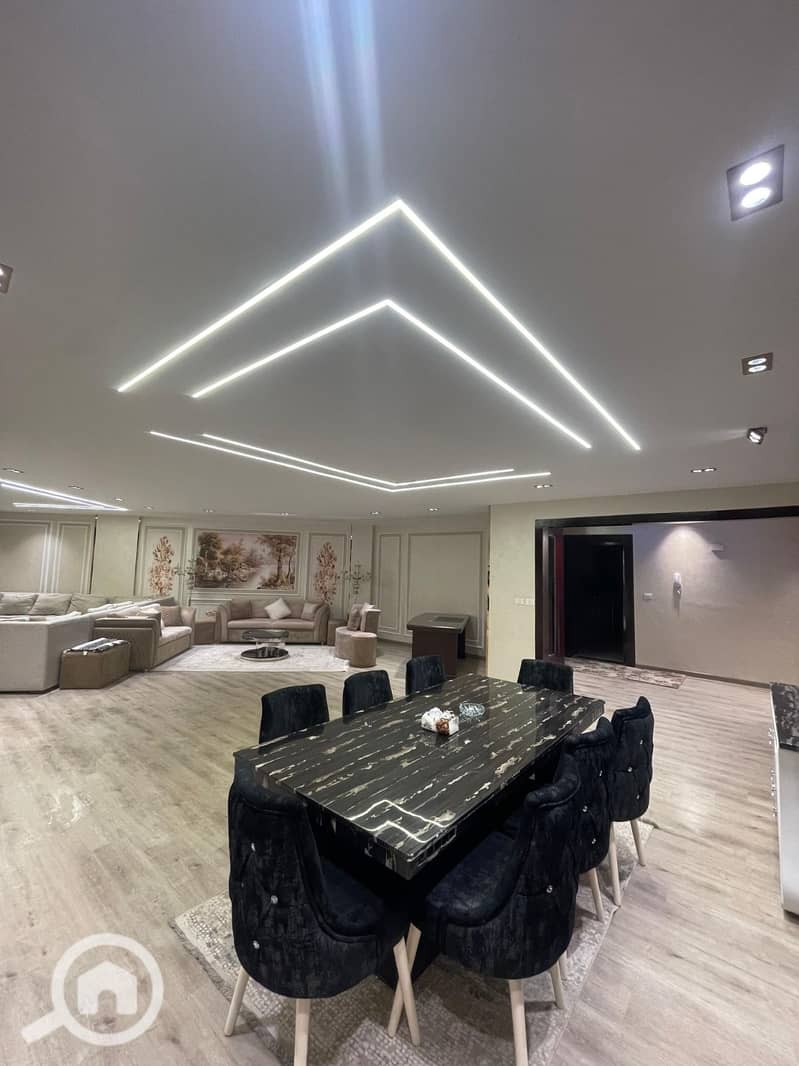 10 db717f02-37ce-43fd-b26c-65059c04a0bd. jpeg