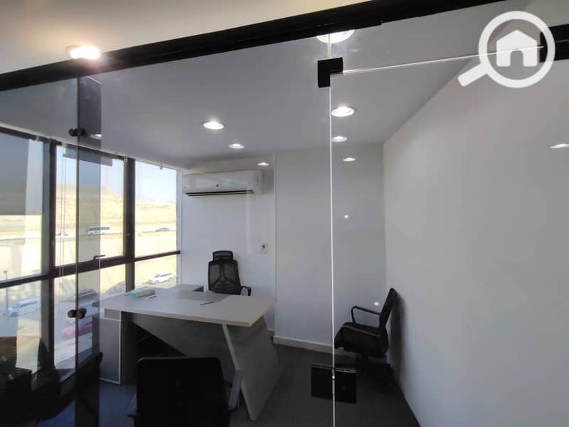 3 WhatsApp Image 2025-12-29 at 8.10. 22 PM (1). jpeg