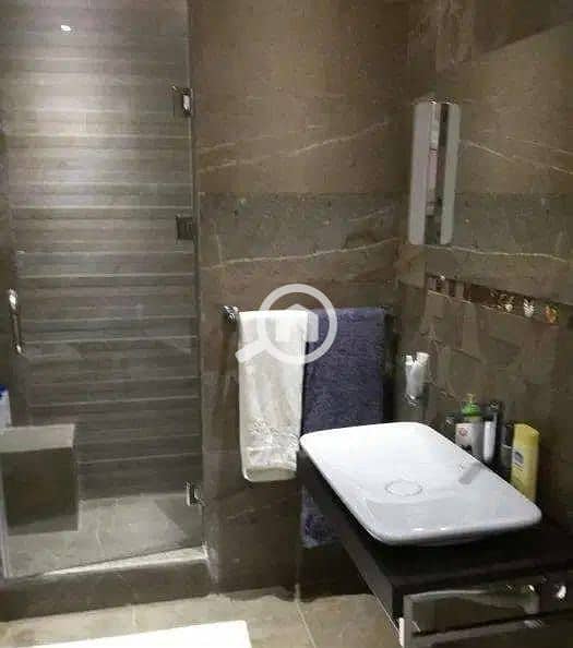 8 1b35d104-7272-4c08-b347-373eab995260. jpeg