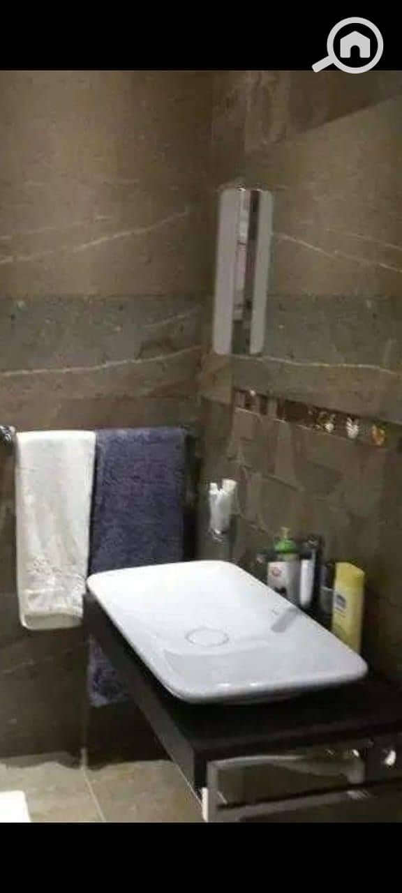 9 4e007d30-7688-4086-a3ad-825921458269. jpeg