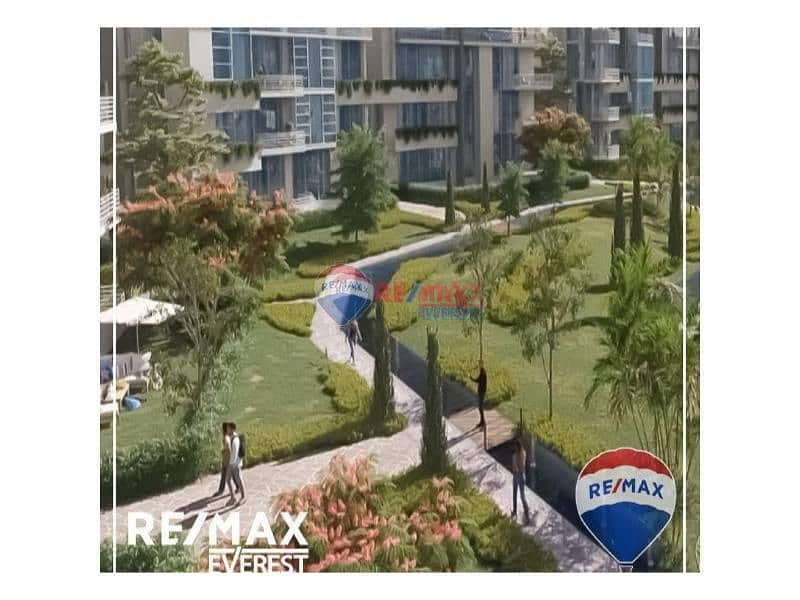 5 c8ef237c-5cb8-4f93-bf61-05ca47847e95. jpg