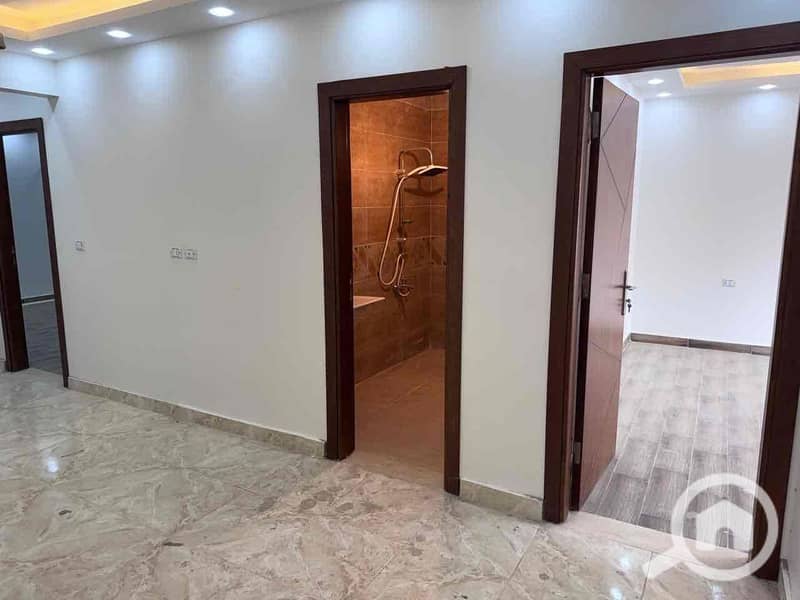 2 8287b400-db70-4ce8-bab4-5db1f27c7724. jpg