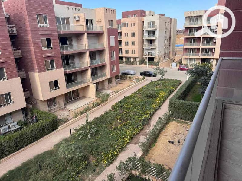 9 c9b06b27-4319-41b6-be46-4ae92468e2e3. jpg