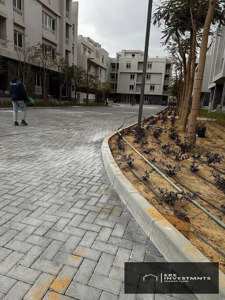 4 579910682_844796391242033_7472119142796643171_n. jpg