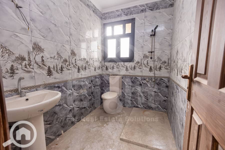 17 (17) IMG_7568. jpg