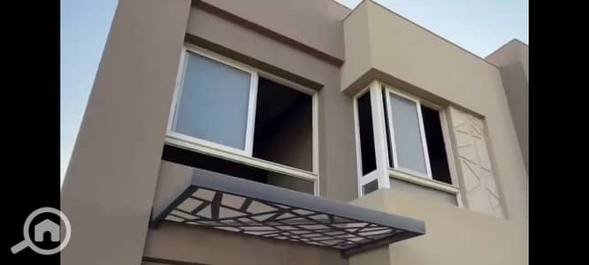 تاون هاوس 3 غرف نوم للبيع في 6 أكتوبر، الجيزة - Screenshot_2025-12-29-22-12-11-06. jpg