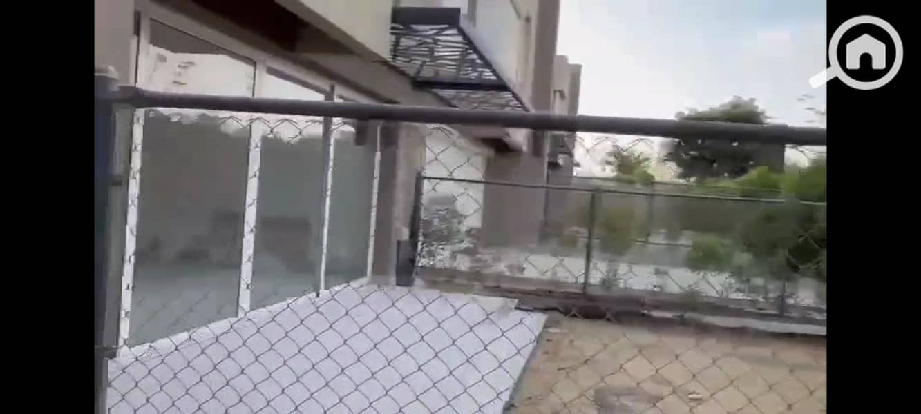 4 Screenshot_2025-12-29-22-11-53-08. jpg