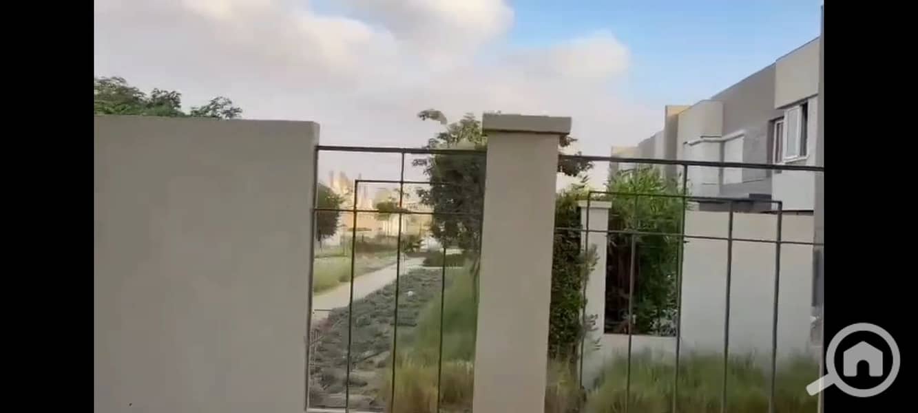 5 Screenshot_2025-12-29-22-12-04-46. jpg