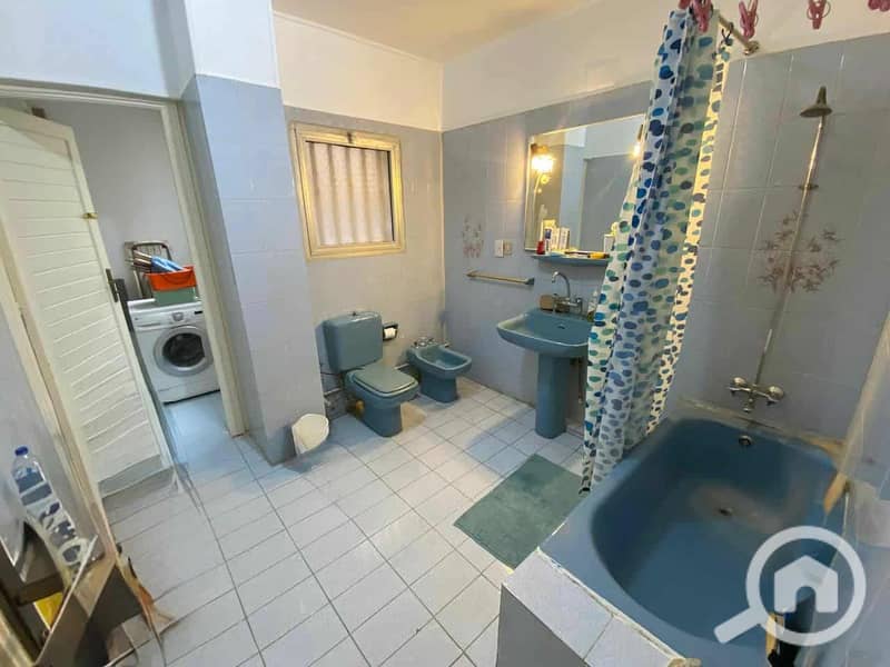 12 Messenger_creation_E4143AFB-7D99-4B04-AEA2-65485EDB93D9. jpeg