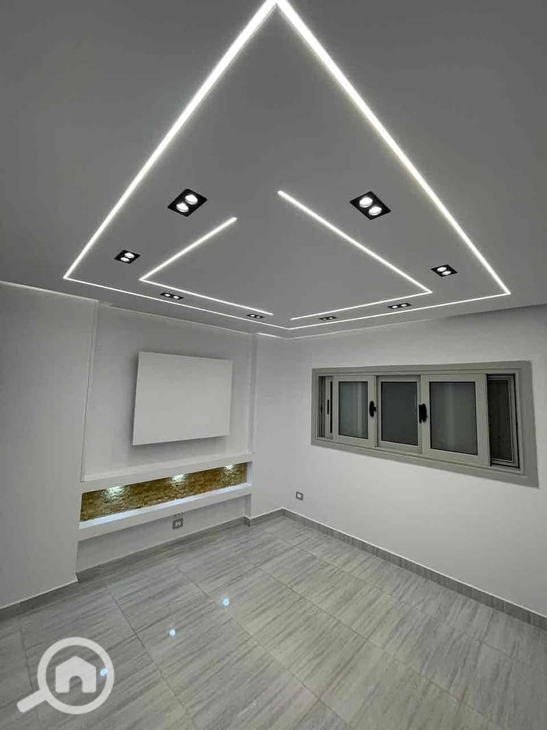 11 6e1d40ff-fdf1-4155-9d3e-36d6a4e4c998. jpg