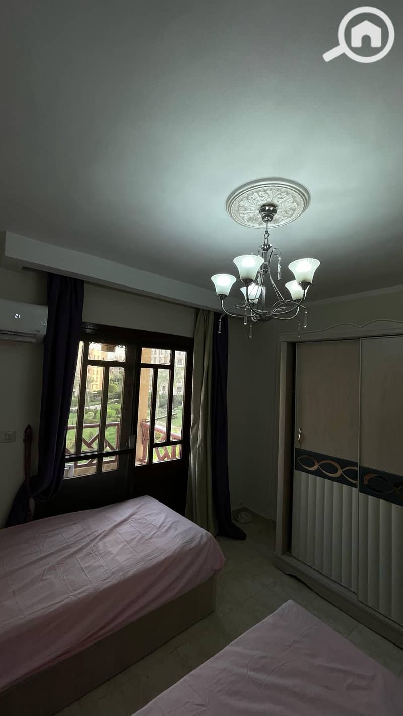 12 WhatsApp Image 2025-12-29 at 18.06. 41 (1). jpeg