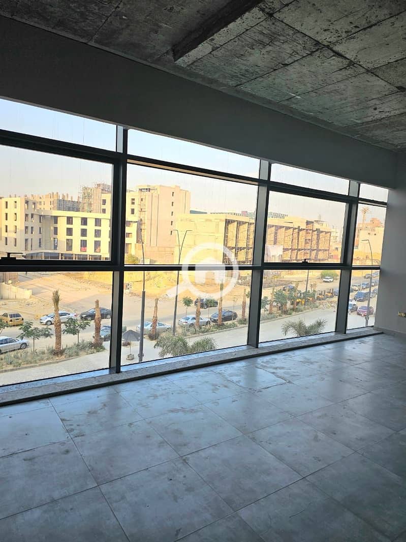 2 WhatsApp Image 2025-12-29 at 10.33. 42 PM. jpeg