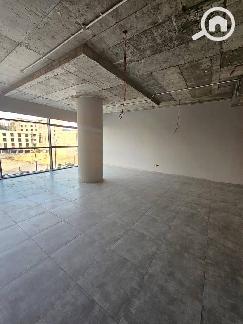 3 WhatsApp Image 2025-12-29 at 10.33. 46 PM. jpeg