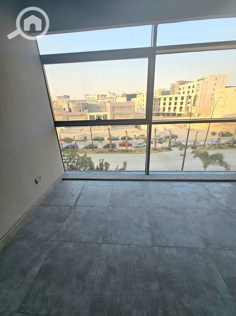 4 WhatsApp Image 2025-12-29 at 10.33. 44 PM. jpeg