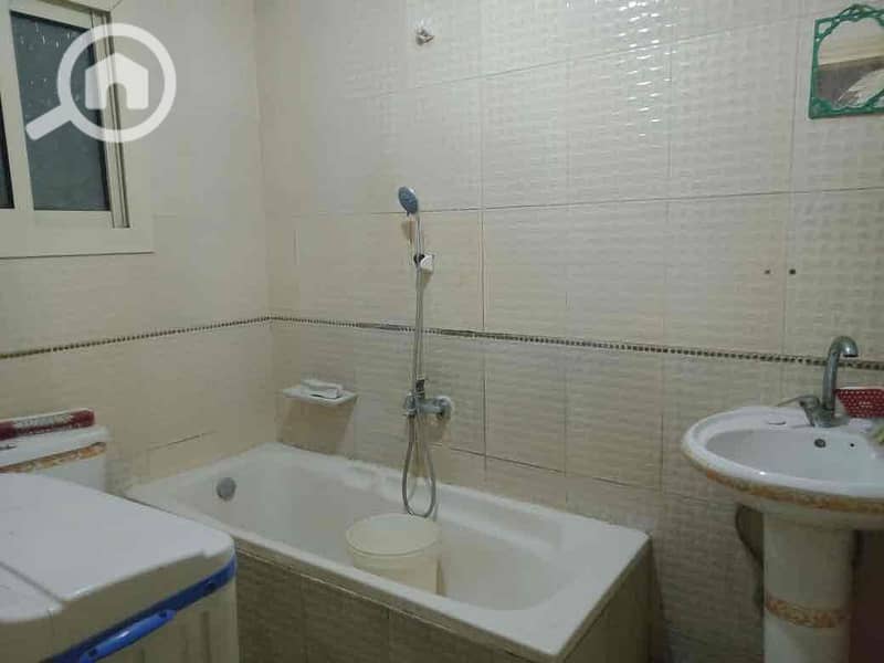 4 2427184f-d050-4c14-aebe-5679426f28c0. jpg