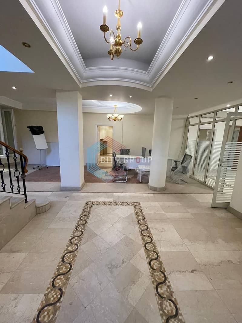 3 WhatsApp Image 2024-10-29 at 21.45. 48_804f9d67. jpg