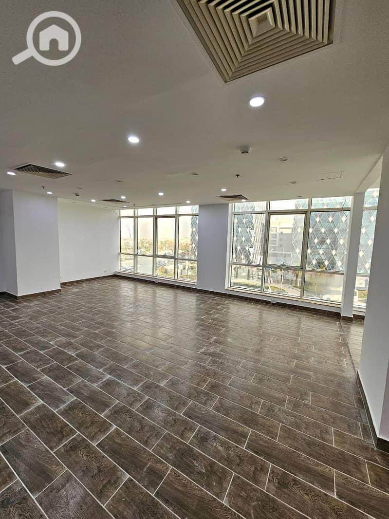 4 WhatsApp Image 2025-12-16 at 5.08. 52 PM (6). jpeg